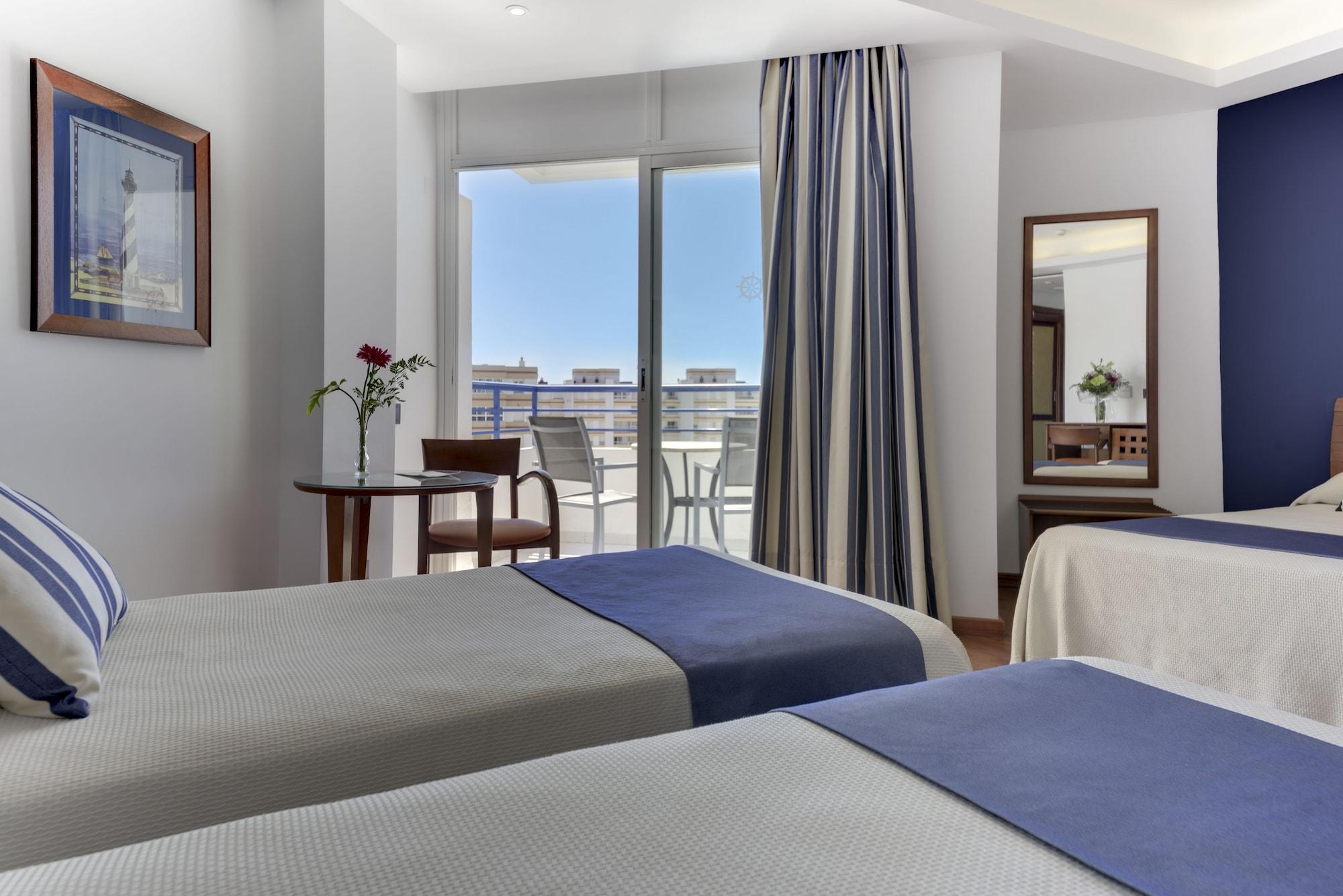 Hotel Puerto Bahia & Spa Ел Пуерто де Санта Мария Екстериор снимка