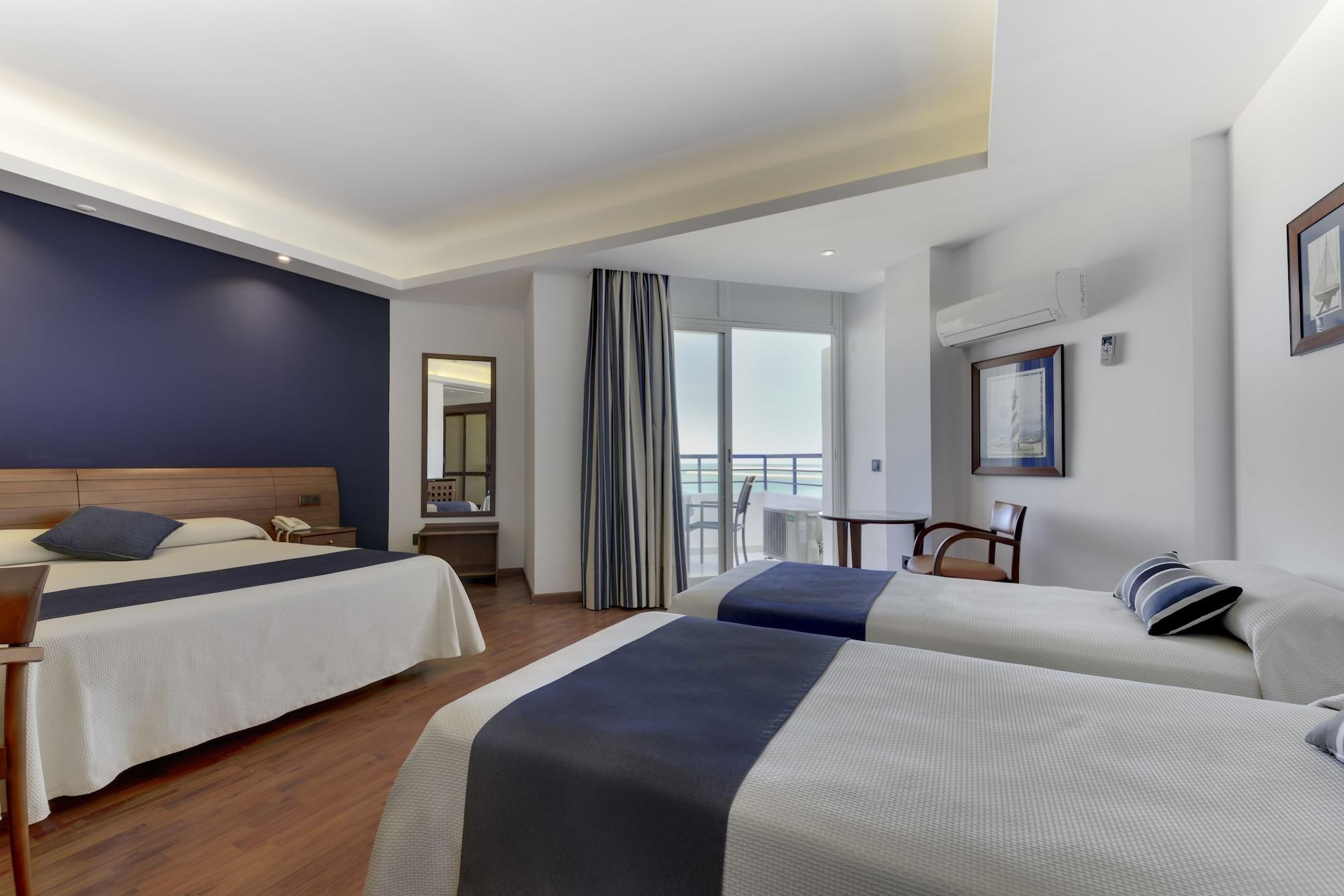 Hotel Puerto Bahia & Spa Ел Пуерто де Санта Мария Екстериор снимка