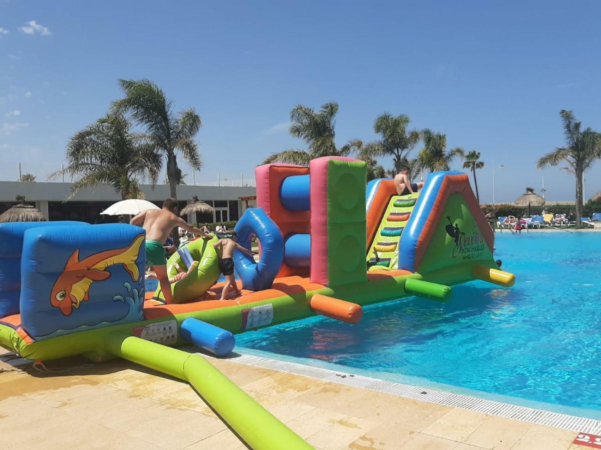 Hotel Puerto Bahia & Spa Ел Пуерто де Санта Мария Екстериор снимка